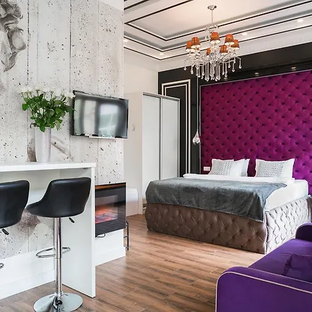 Theatre Boutique Apartments - Stylish - Walk Everywhere-2